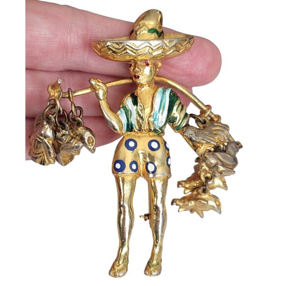 Rice Weiner 1940’s Asian Farmer Carrier Man Animal Charm Brooch K593 - Picture 2 of 10